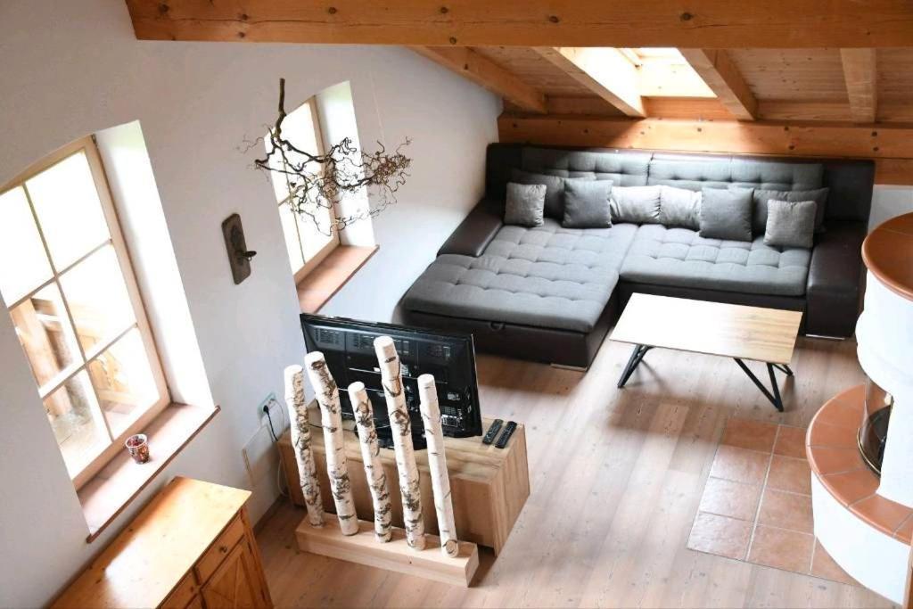 Ferienwohnung Glueck Saaldorf-Surheim ภายนอก รูปภาพ